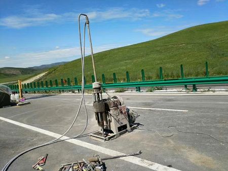 遂溪公路地基基础注浆加固